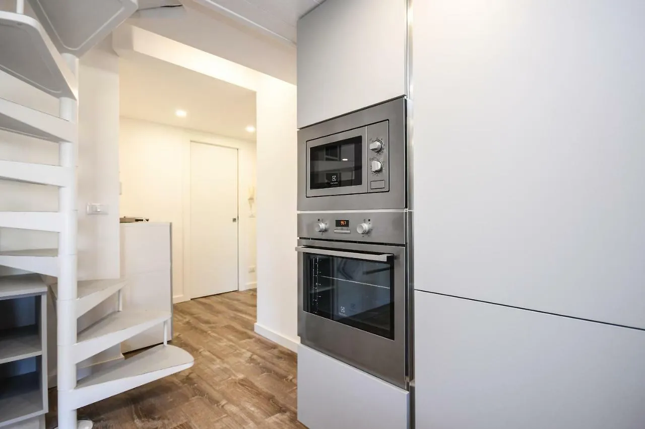 Costa D'Oro Deluxe Apartment Sirmione 0*,  Italy