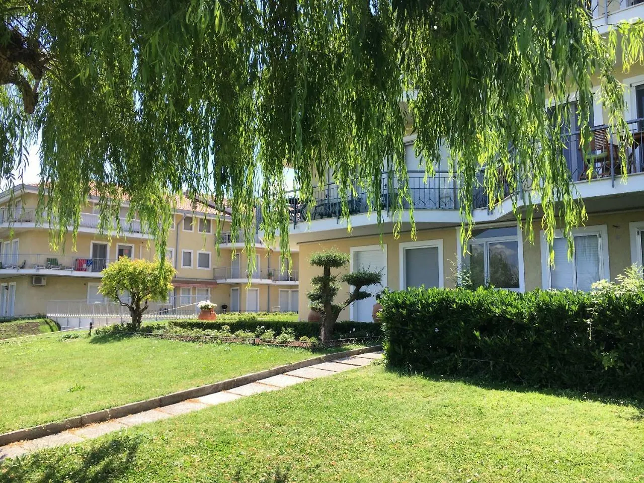 Costa D'Oro Deluxe Apartment Sirmione 0*,  Italy